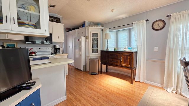 1674 UNIVERSITY PKWY LOT 129, Sarasota, FL 34243