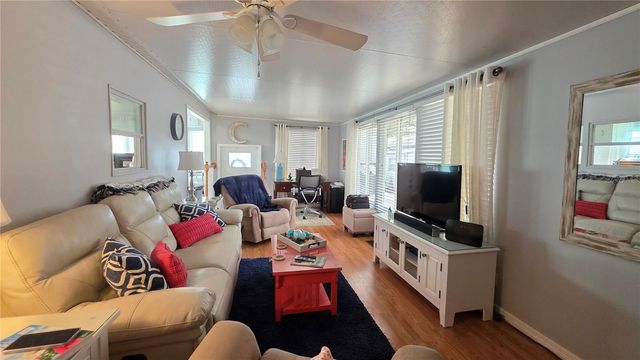 1674 UNIVERSITY PKWY LOT 129, Sarasota, FL 34243