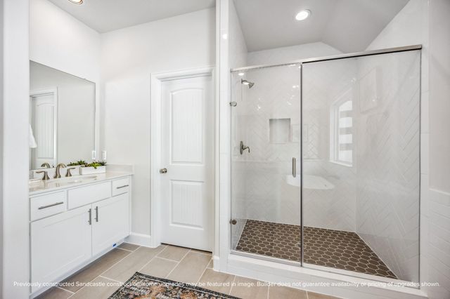 5523 Katy Freeway, Houston, TX 77007