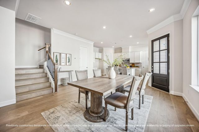 5523 Katy Freeway, Houston, TX 77007