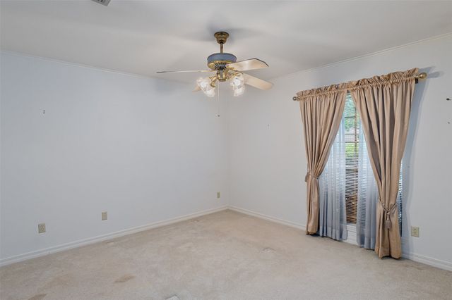 559 Dunmoreland Drive, Shreveport, LA 71106