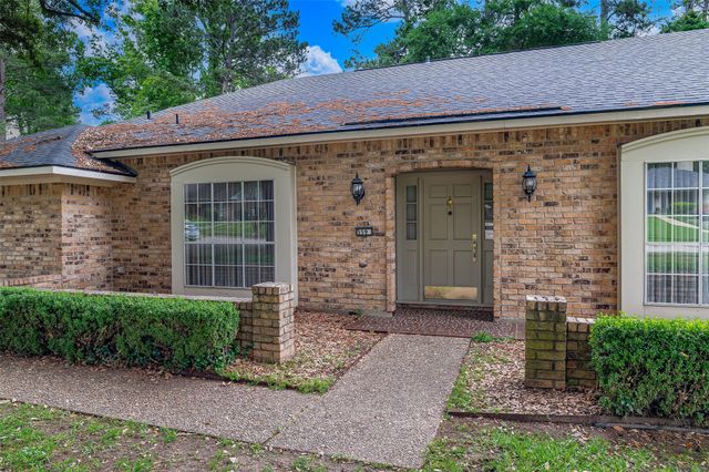 559 Dunmoreland Drive, Shreveport, LA 71106