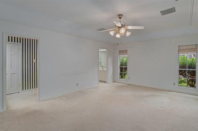 559 Dunmoreland Drive, Shreveport, LA 71106