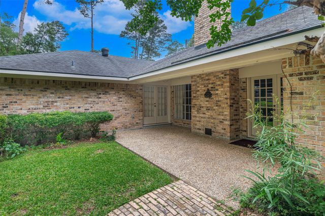 559 Dunmoreland Drive, Shreveport, LA 71106