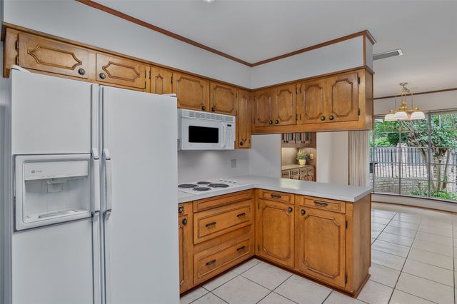 559 Dunmoreland Drive, Shreveport, LA 71106