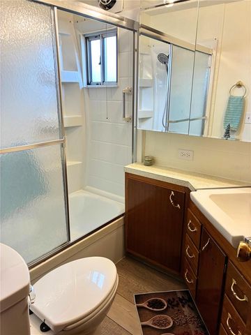 4981 PEBBLE BEACH AVENUE, Sarasota, FL 34234