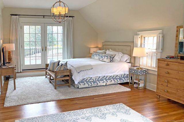 95 Compo Road North, Westport, CT 06880