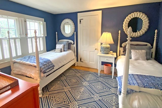 95 Compo Road North, Westport, CT 06880