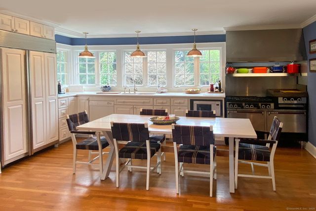 95 Compo Road North, Westport, CT 06880