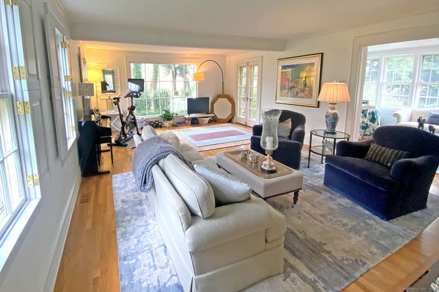 95 Compo Road North, Westport, CT 06880