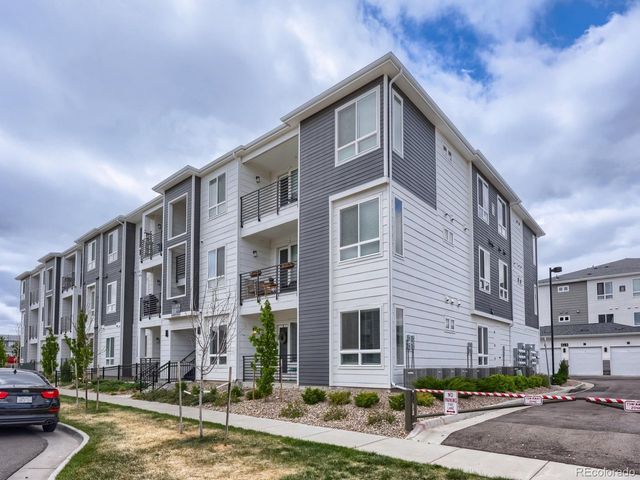 6153 N Ceylon St 10-108, Denver, CO 80249