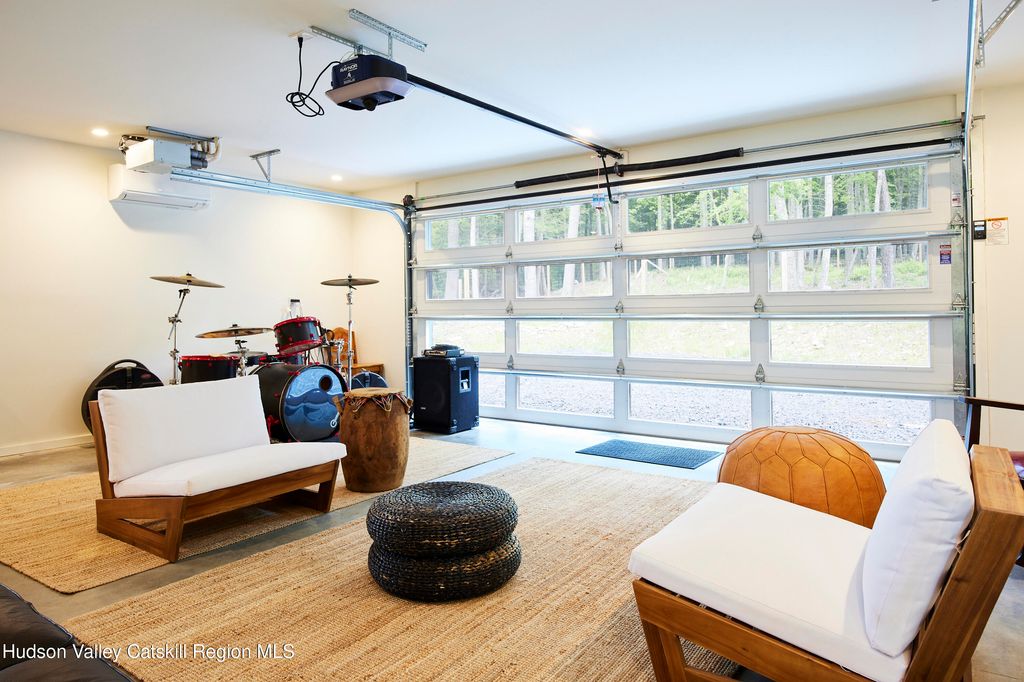 224 Upper Lumber Road, Glen Spey, NY 12737