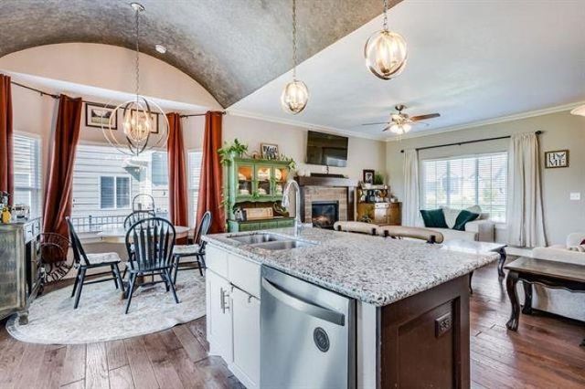 4803 N Emerald Ct, Maize, KS 67101