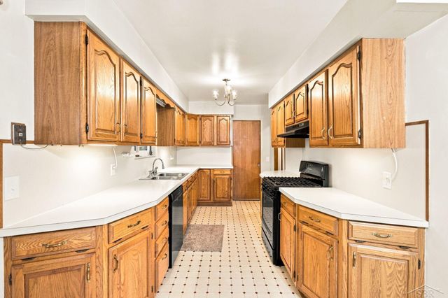 2520 Moonglow Drive, Saginaw Twp, MI 48603