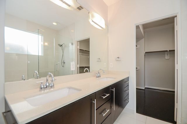 1522 Blodgett Street, Houston, TX 77004