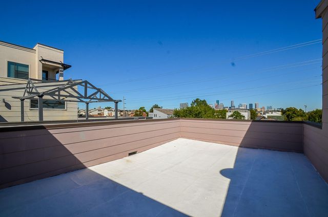 1522 Blodgett Street, Houston, TX 77004