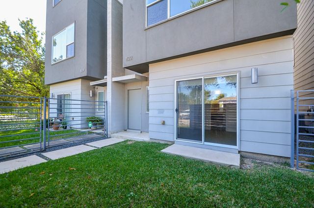 1522 Blodgett Street, Houston, TX 77004