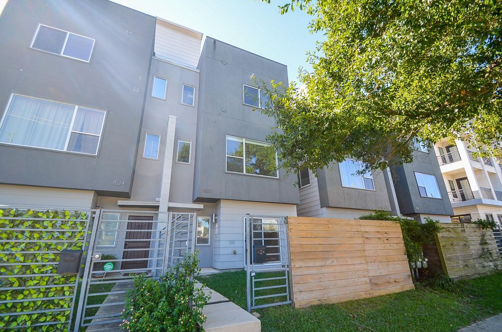 1522 Blodgett Street, Houston, TX 77004