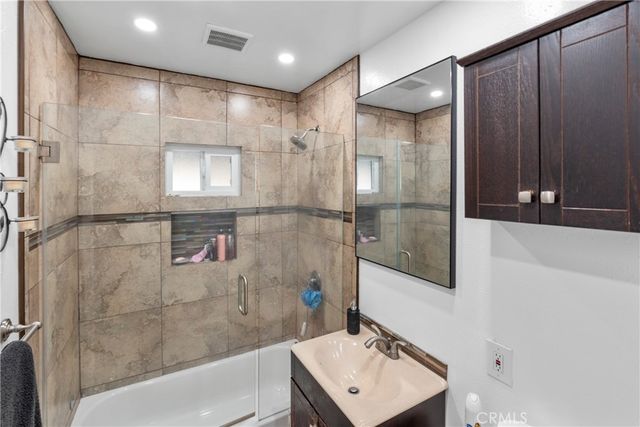 2136 Stanford, Pomona, CA 91766