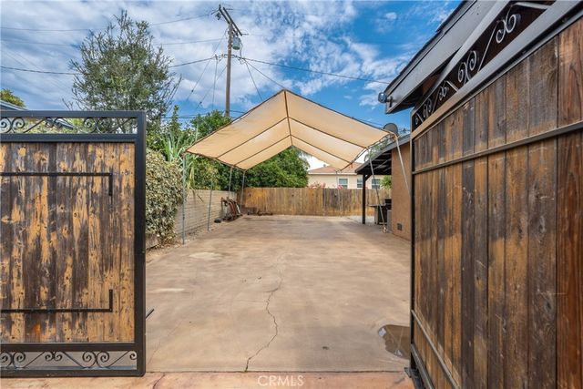 2136 Stanford, Pomona, CA 91766