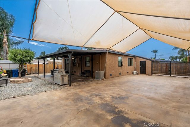 2136 Stanford, Pomona, CA 91766