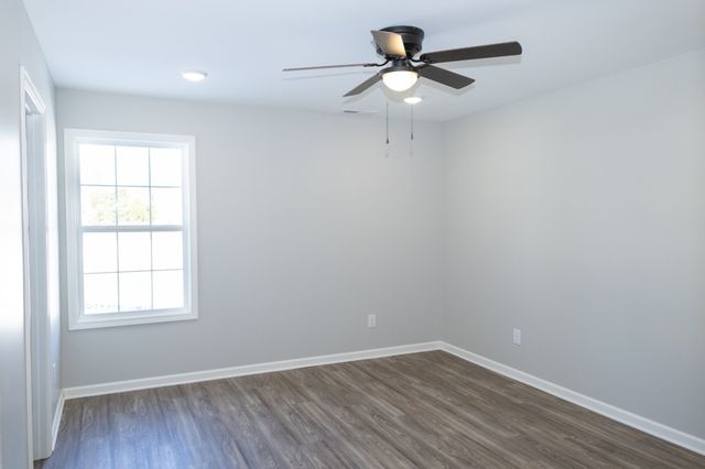 130 Mazie Dr, Lafayette, TN 37083