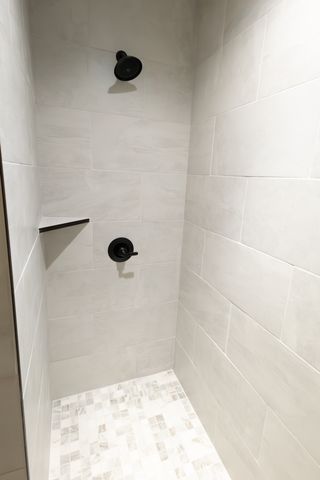 130 Mazie Dr, Lafayette, TN 37083