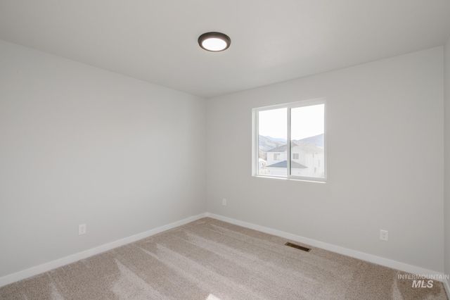 2543 W Fallon Lp, Nampa, ID 83651