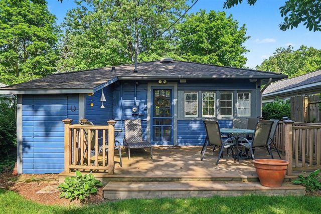 440 Park Avenue, South Haven, MI 49090