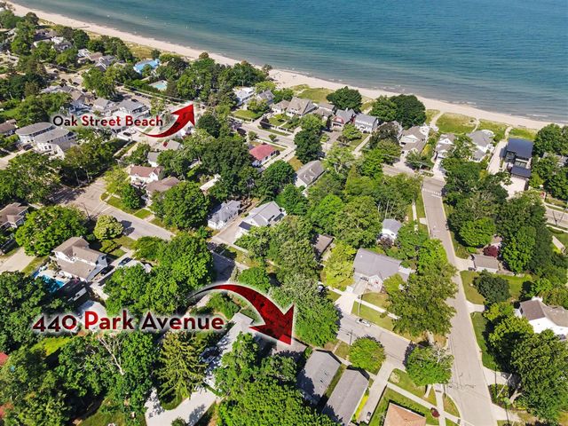 440 Park Avenue, South Haven, MI 49090