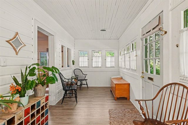440 Park Avenue, South Haven, MI 49090
