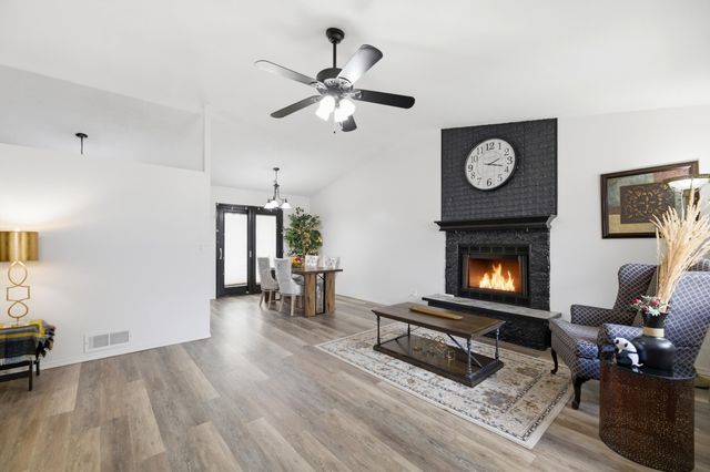 2706 S Yellowstone, Wichita, KS 67215