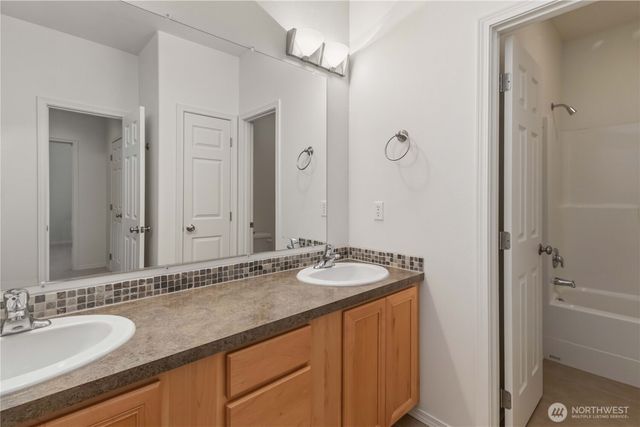 2035 Coal Creek Road, Longview, WA 98632