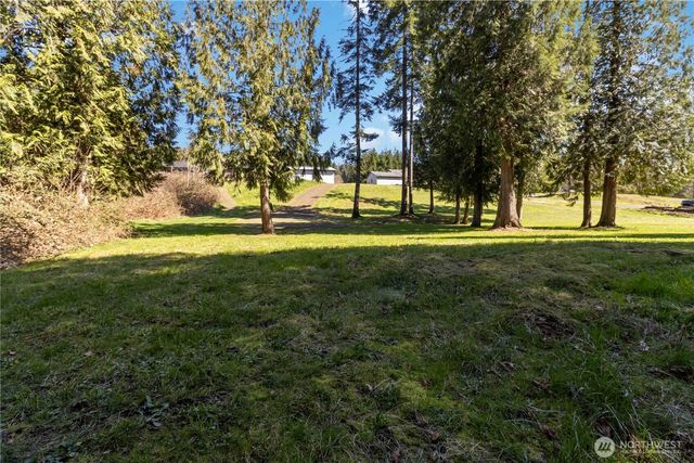 2035 Coal Creek Road, Longview, WA 98632