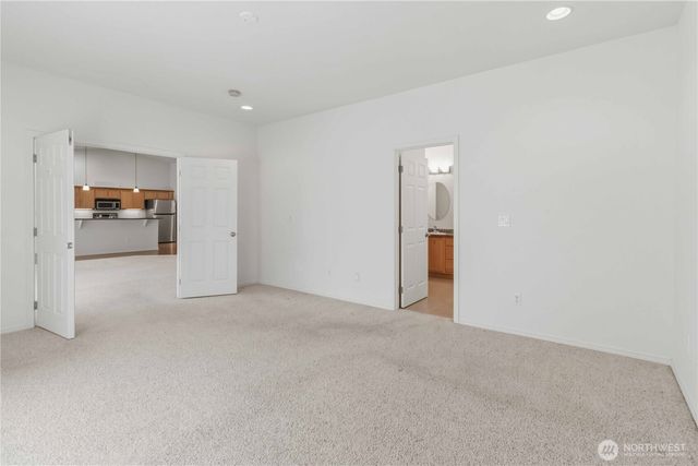 2035 Coal Creek Road, Longview, WA 98632