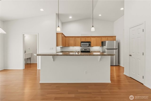 2035 Coal Creek Road, Longview, WA 98632