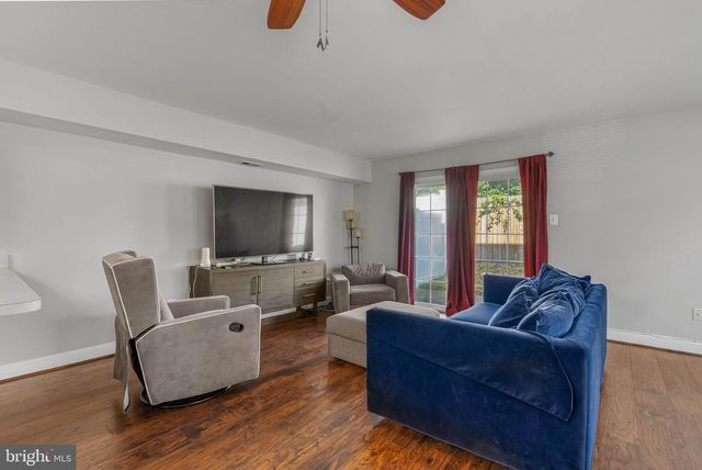 8026 MONTAGUE ST, Philadelphia, PA 19136