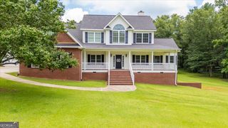 1045 Plantation Club Circle, Gray, GA 31032