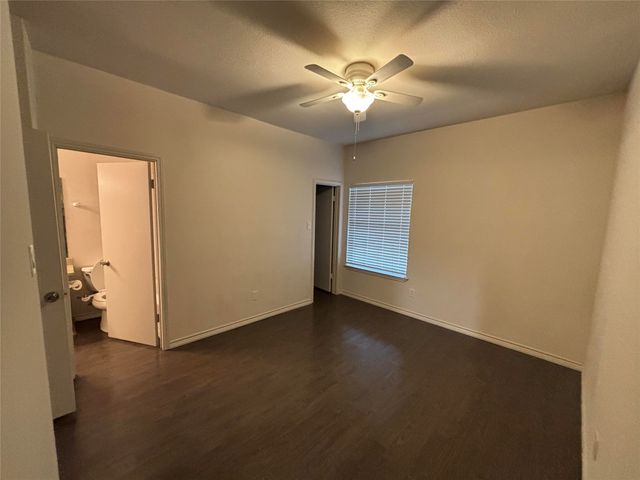 614 Canterbury Street, Euless, TX 76039