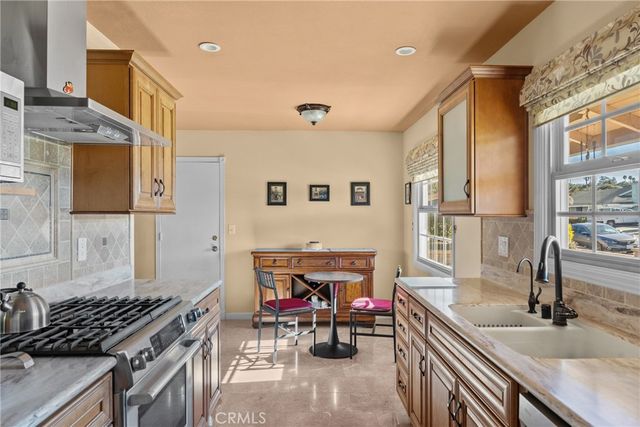 1157 Glines, Santa Maria, CA 93455