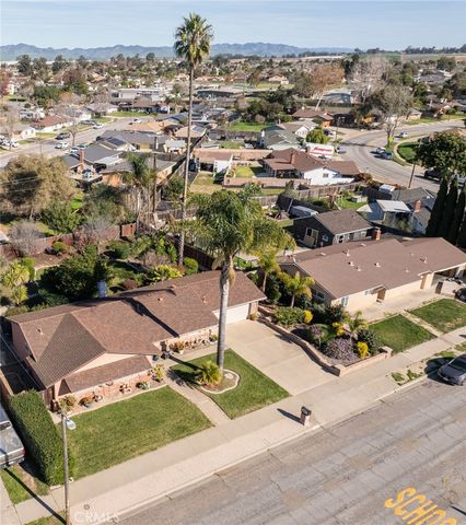1157 Glines, Santa Maria, CA 93455