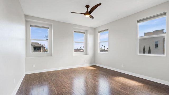 438 S Cleveland St 108, Oceanside, CA 92054
