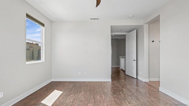438 S Cleveland St 108, Oceanside, CA 92054