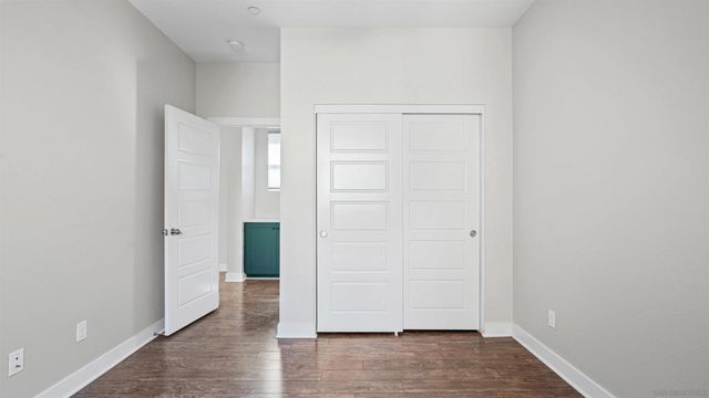 438 S Cleveland St 108, Oceanside, CA 92054