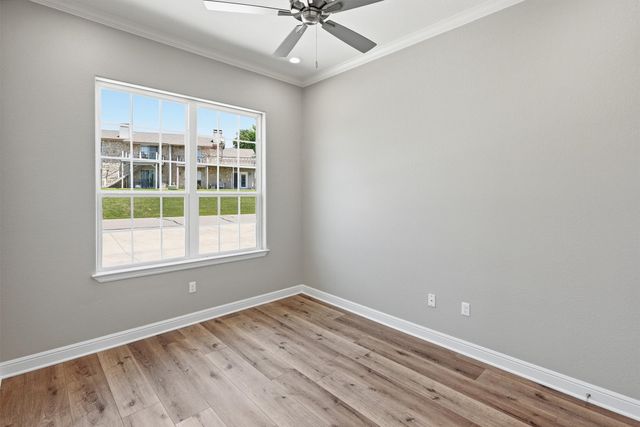 5126 Country Club Drive, Granbury, TX 76049