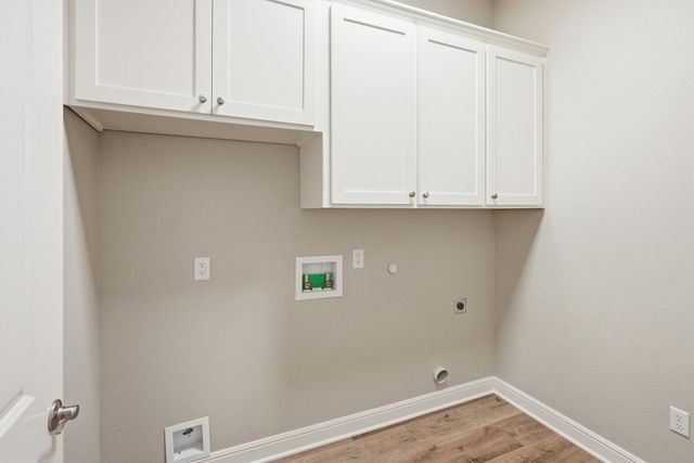 5126 Country Club Drive, Granbury, TX 76049