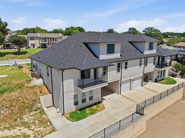5126 Country Club Drive, Granbury, TX 76049