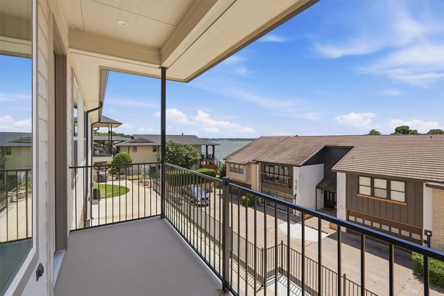 5126 Country Club Drive, Granbury, TX 76049