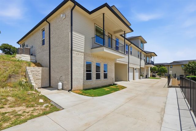 5126 Country Club Drive, Granbury, TX 76049