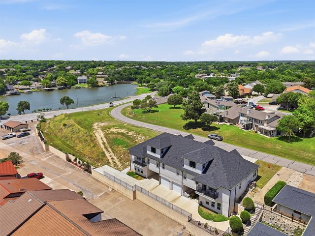 5126 Country Club Drive, Granbury, TX 76049